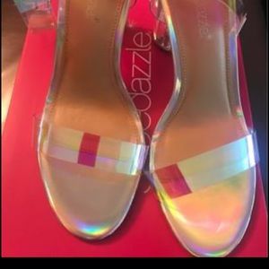 Iridescent heel size 8
